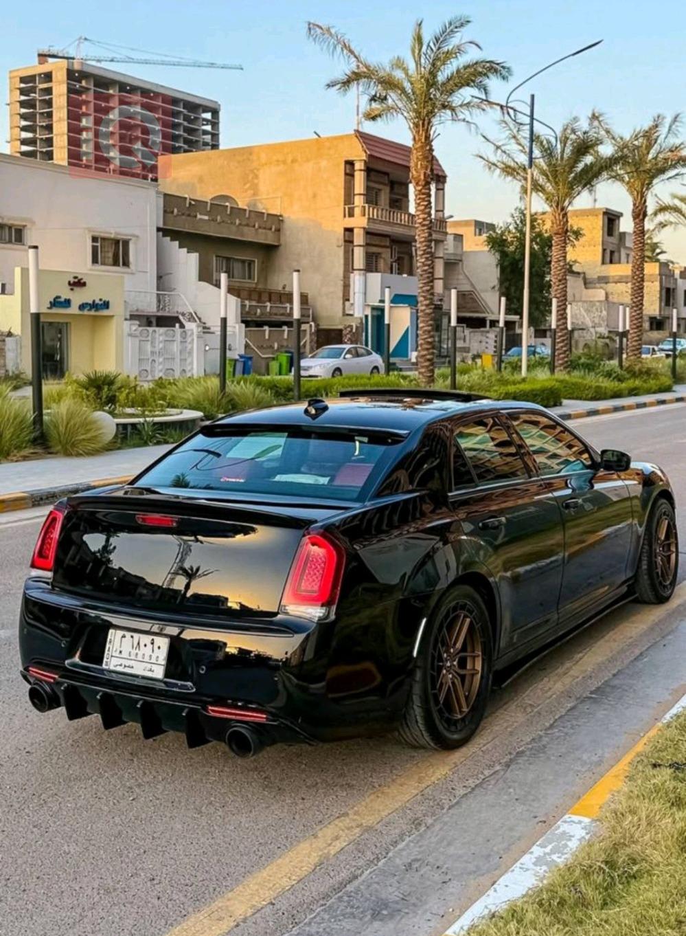 کرایسلەر 300